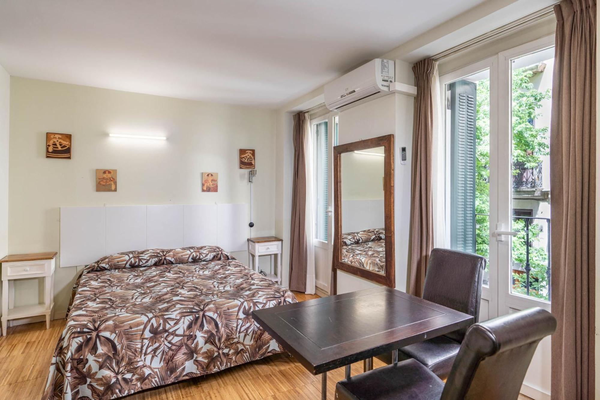 Apartamentos Mayor Centro Madrid Bagian luar foto