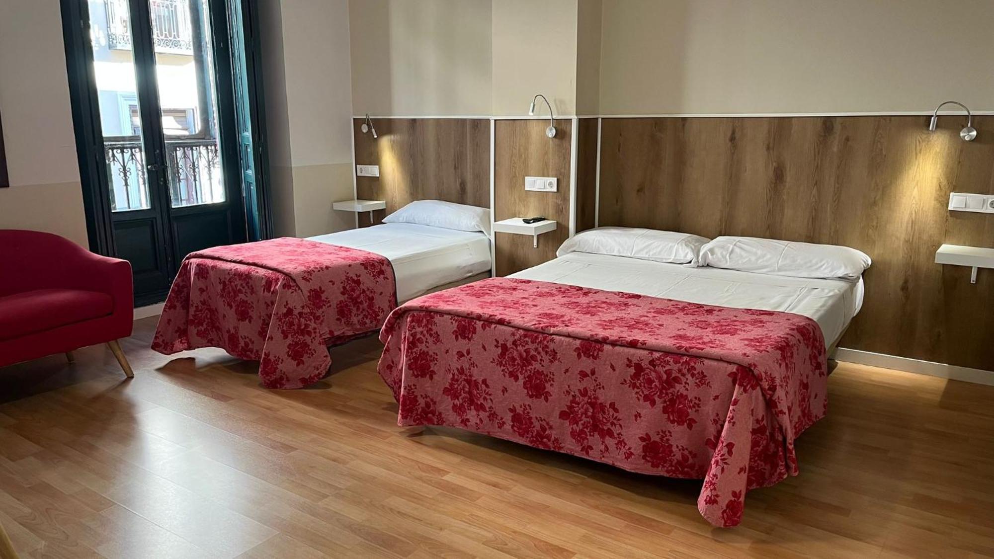 Apartamentos Mayor Centro Madrid Bagian luar foto