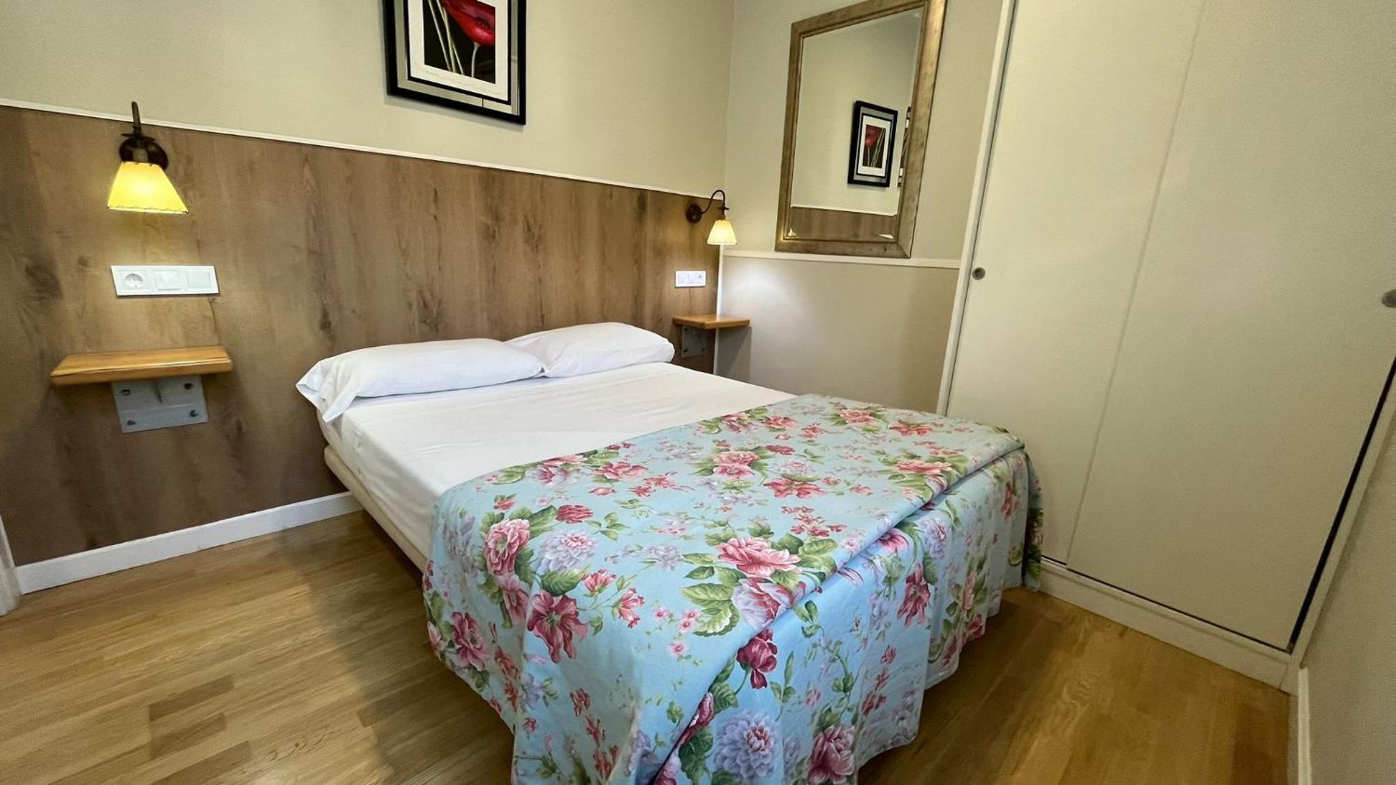 Apartamentos Mayor Centro Madrid Bagian luar foto
