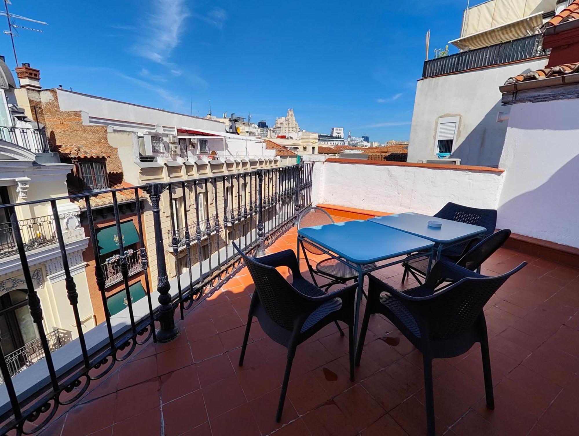 Apartamentos Mayor Centro Madrid Bagian luar foto
