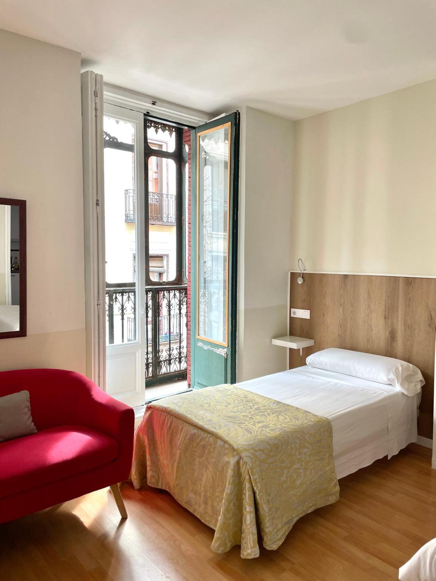 Apartamentos Mayor Centro Madrid Bagian luar foto