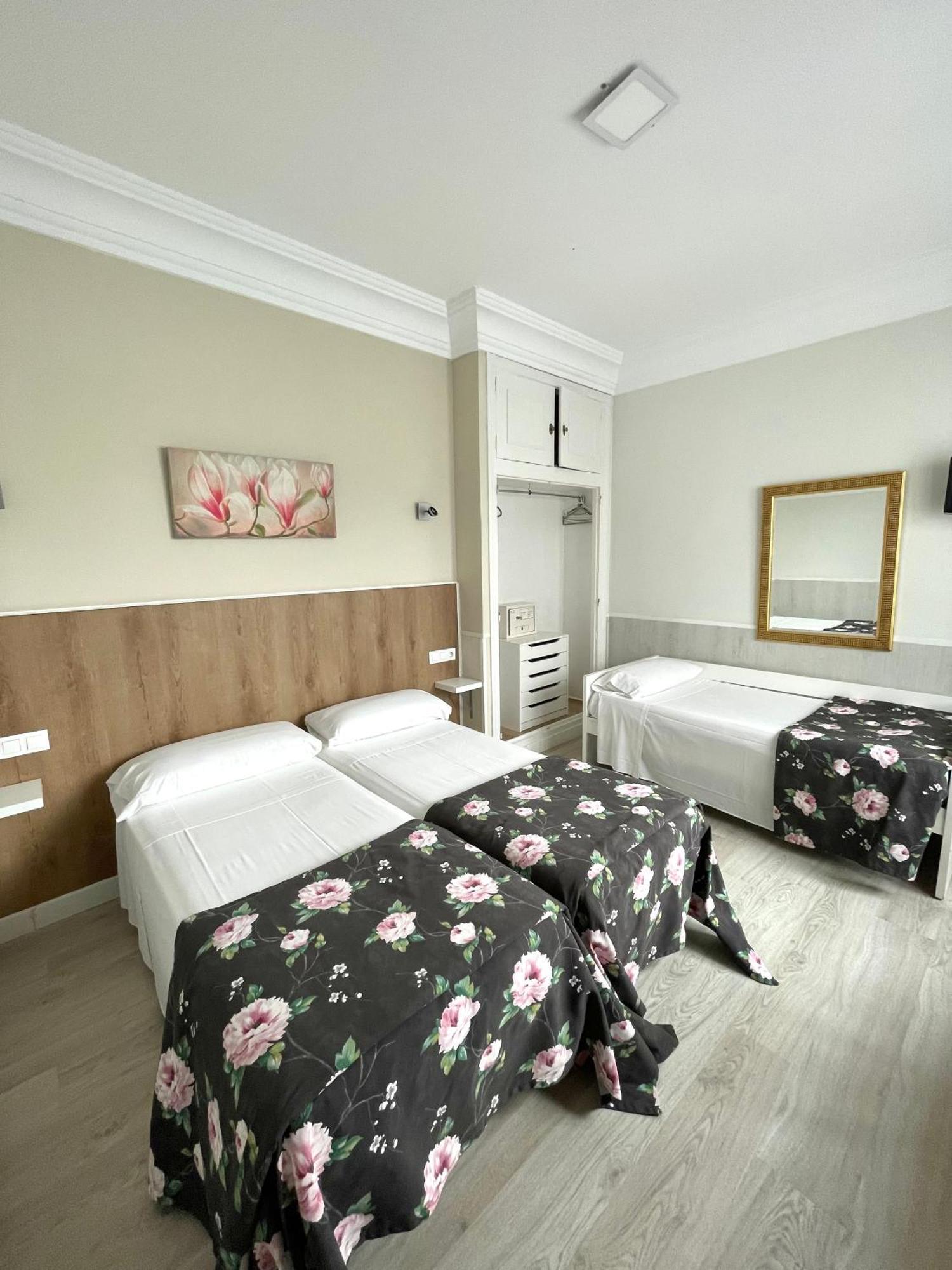 Apartamentos Mayor Centro Madrid Bagian luar foto