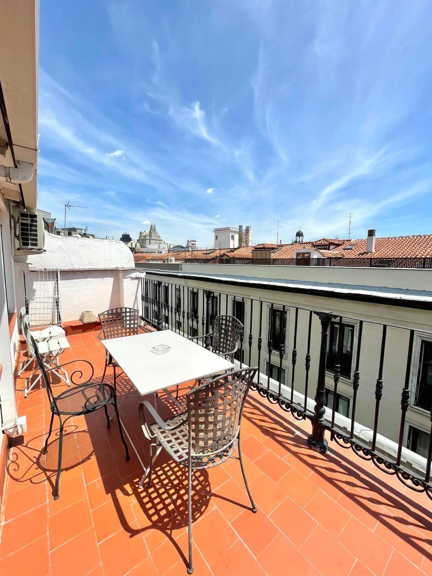 Apartamentos Mayor Centro Madrid Bagian luar foto